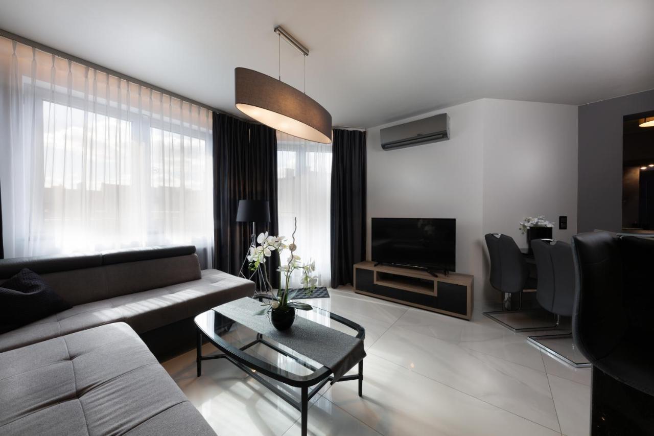 Aparthotel New Lux Wroclaw Dış mekan fotoğraf
