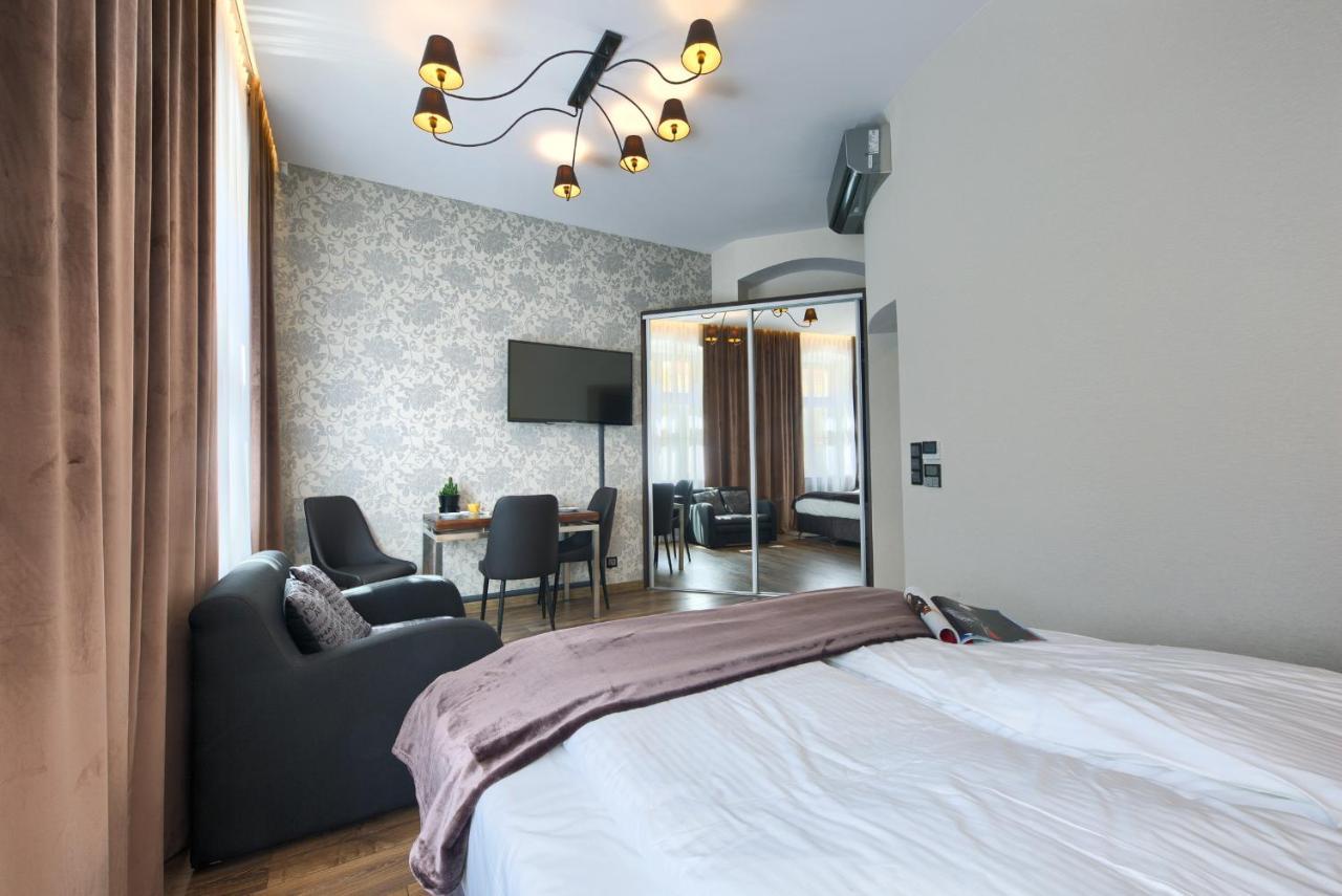 Aparthotel New Lux Wroclaw Dış mekan fotoğraf
