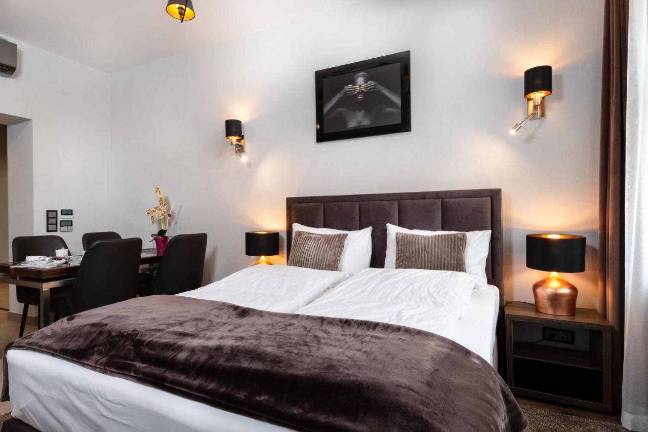 Aparthotel New Lux Wroclaw Dış mekan fotoğraf